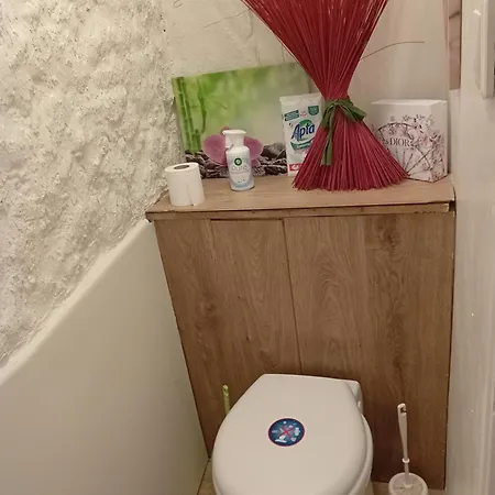 Chambre196 Couette-café